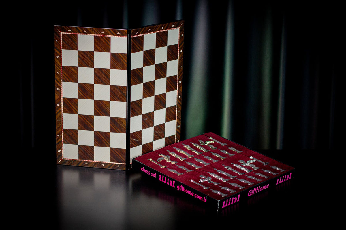 Pegasus Metal Chess Set Big Size – Walnut-Pattern Folding MDF Chessboard, 43 x 43 cm